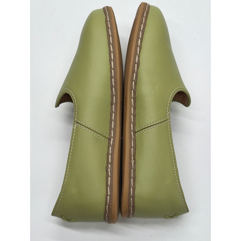 Charix Artisan Leather Loafers Lime Green Womens Slip On Flats Size 39 - Picture 10 of 12